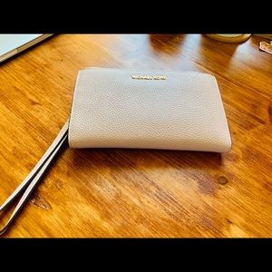 Michael Kors blush pink phone pebbled leather wallet